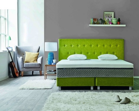 Sealy boxspring bed, Dots knopen hoofdbord,matras classic 29 cm. stof green,groen